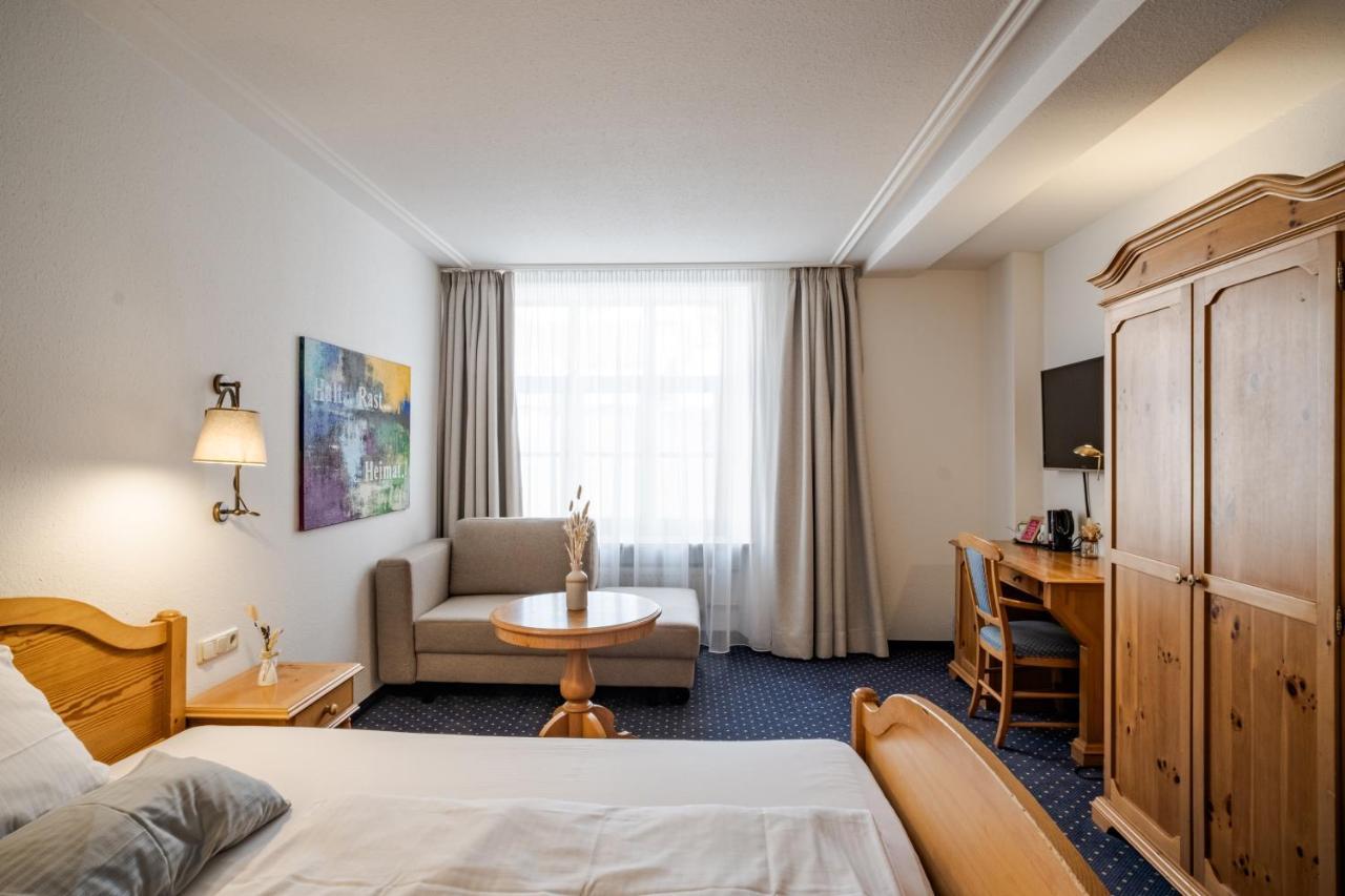 Hotel Goldener Hirsch Kaufbeuren Eksteriør billede
