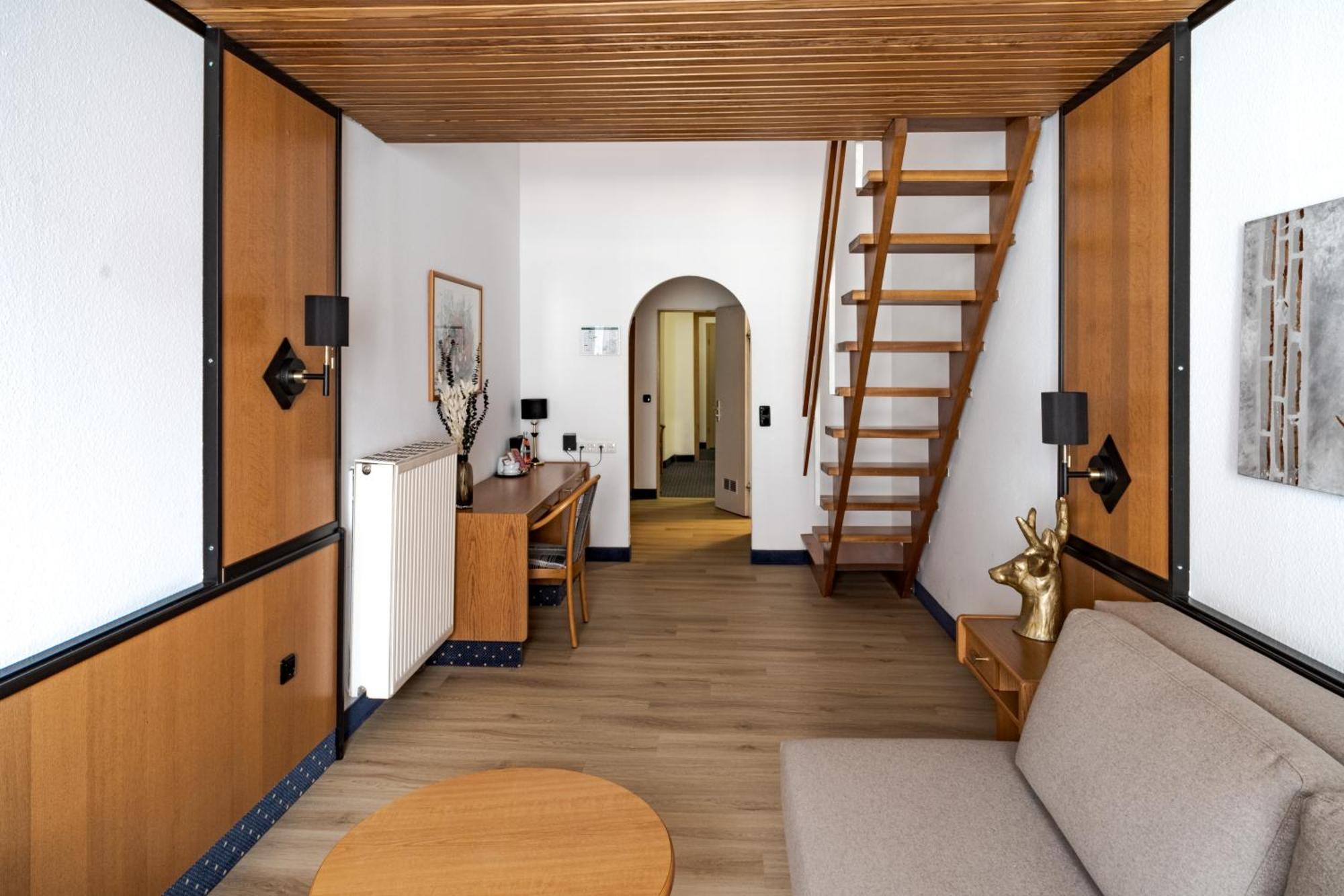 Hotel Goldener Hirsch Kaufbeuren Eksteriør billede