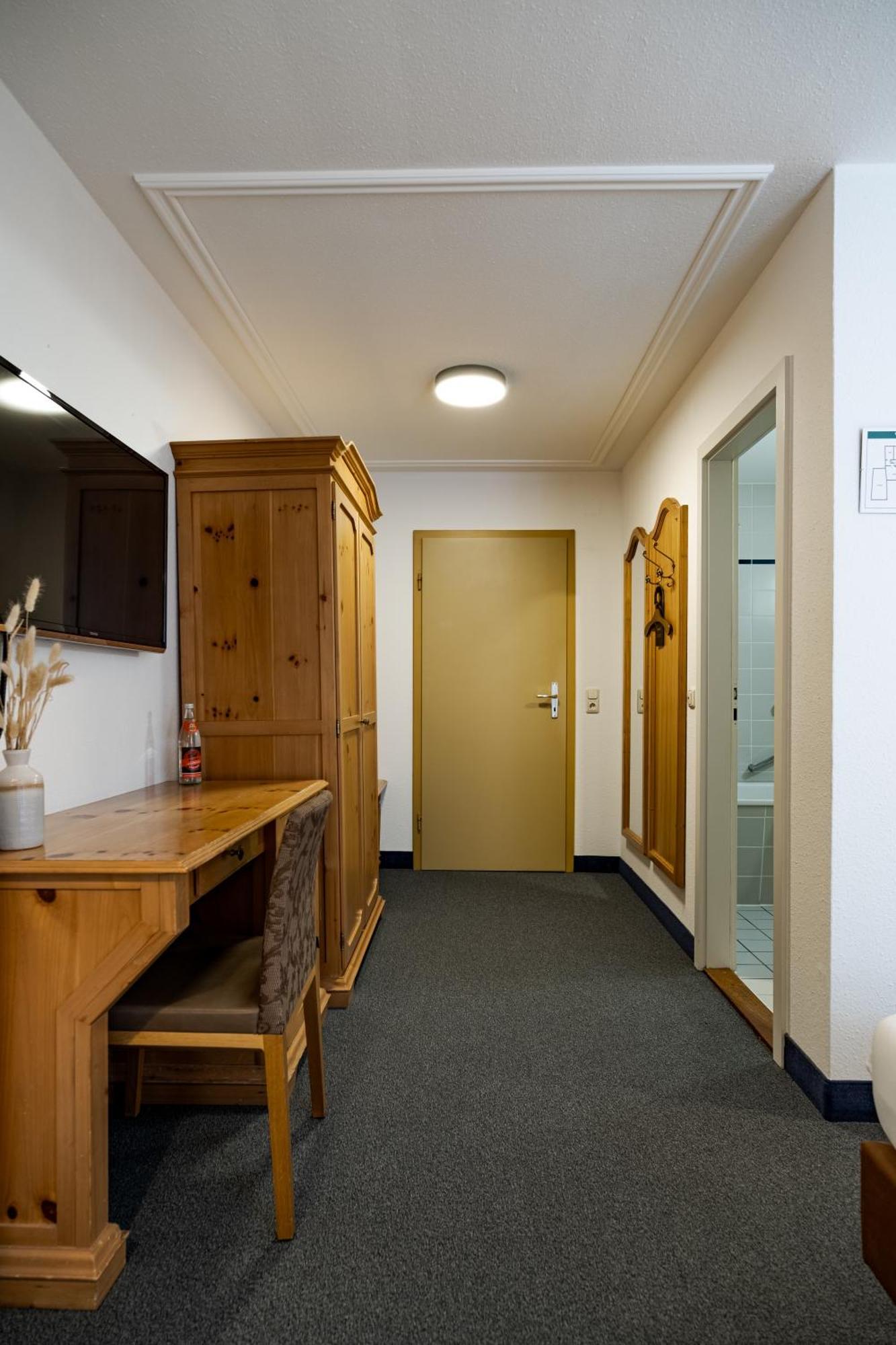 Hotel Goldener Hirsch Kaufbeuren Eksteriør billede